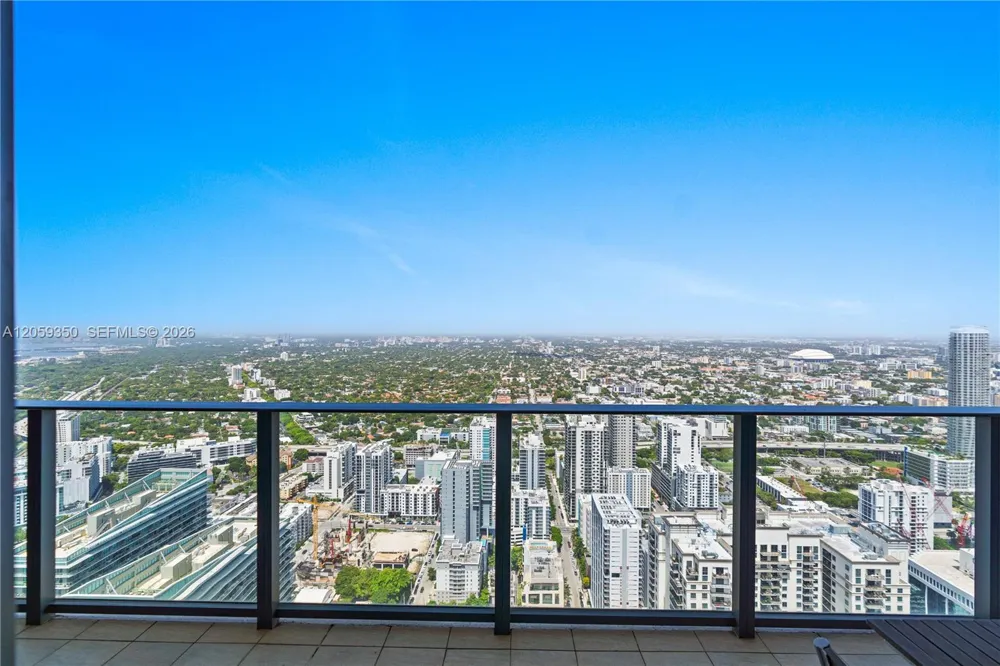 1000 Brickell #PH6106 Miami, FL 33131