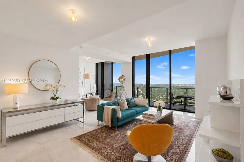 1000 Brickell #PH6106 Miami, FL 33131