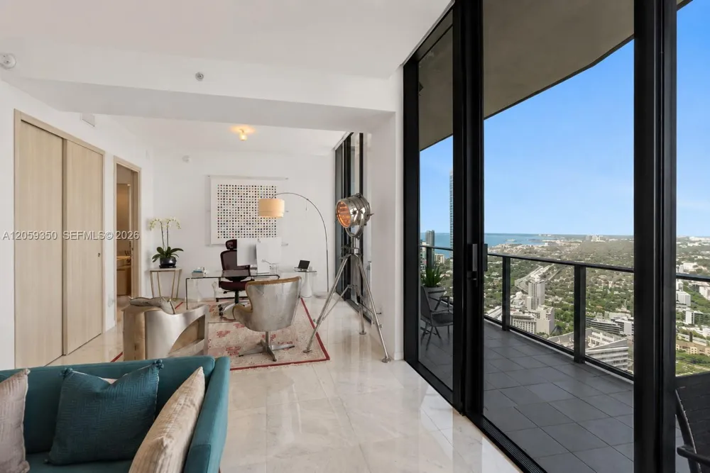 1000 Brickell #PH6106 Miami, FL 33131