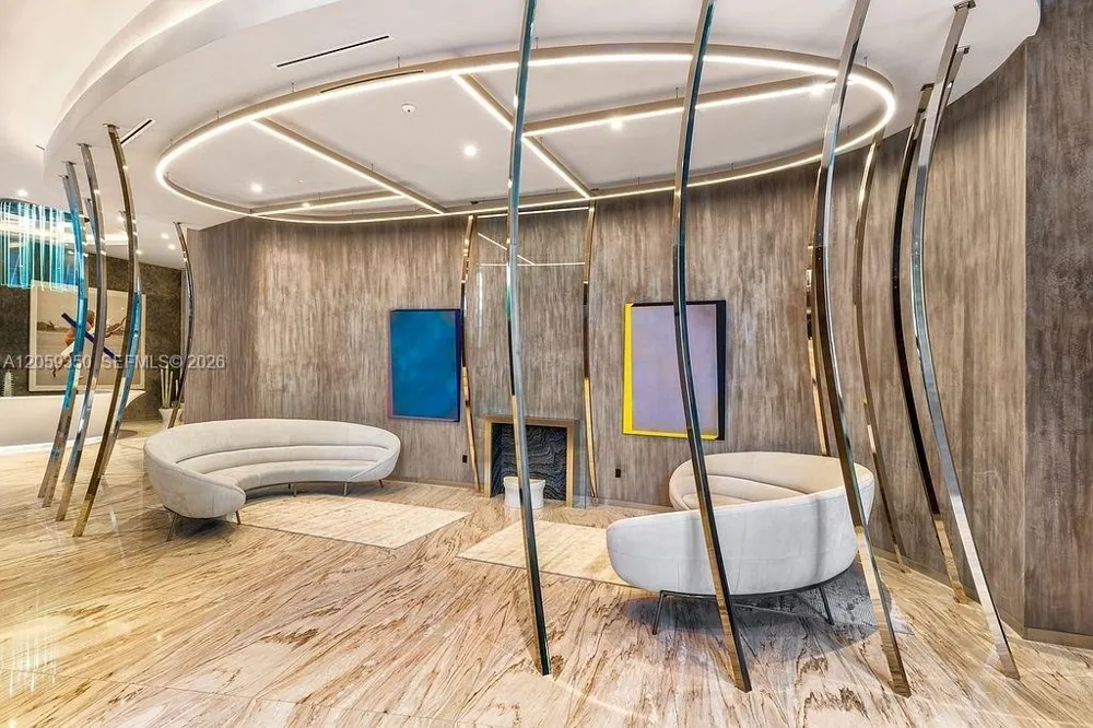 1000 Brickell #PH6106 Miami, FL 33131
