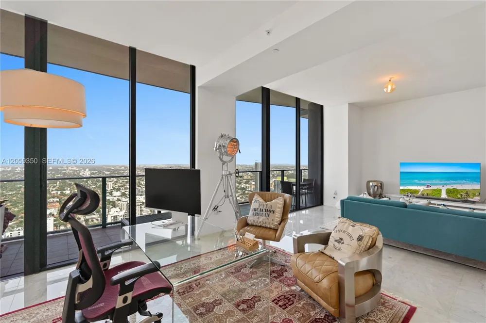 1000 Brickell #PH6106 Miami, FL 33131