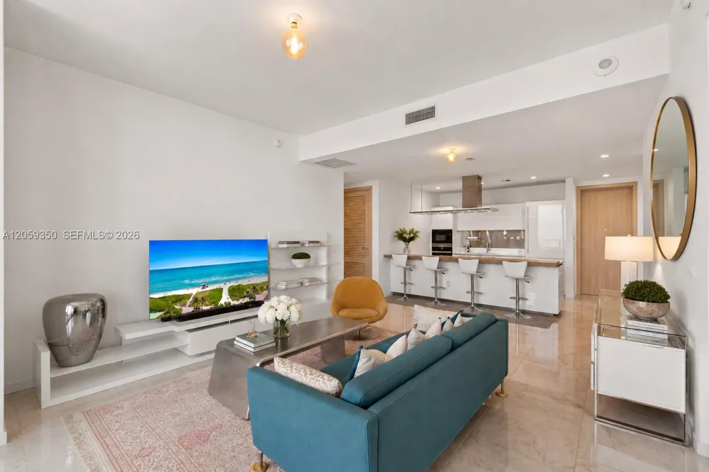 1000 Brickell #PH6106 Miami, FL 33131