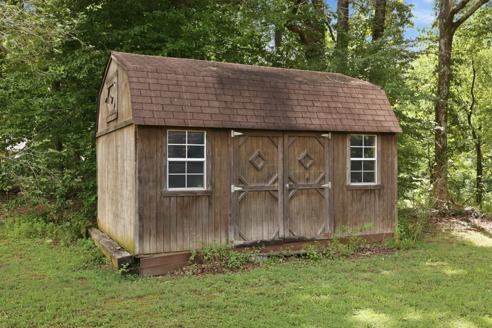4628 County Home Rd Paris, TN 38242