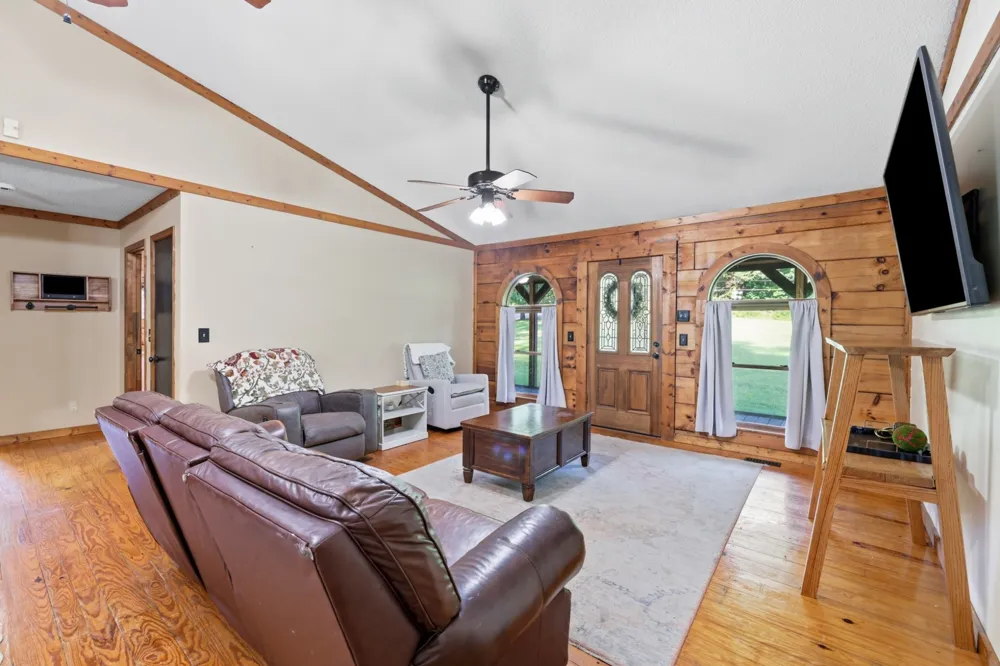 4628 County Home Rd Paris, TN 38242