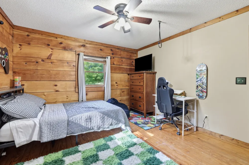 4628 County Home Rd Paris, TN 38242