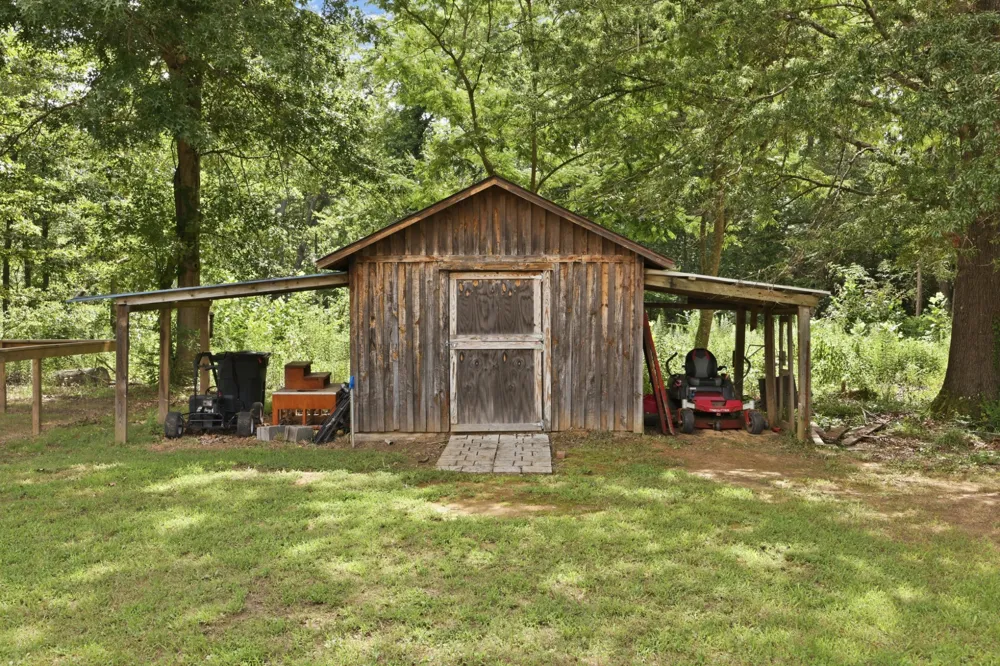 4628 County Home Rd Paris, TN 38242