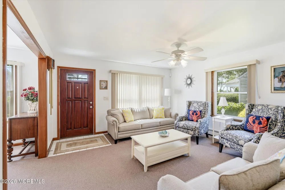 1709 Beverly Avenue Spring Lake Heights, NJ 07762