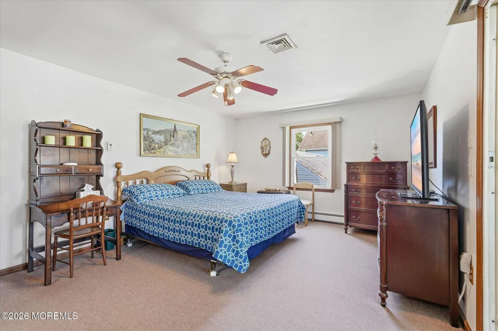 1709 Beverly Avenue Spring Lake Heights, NJ 07762