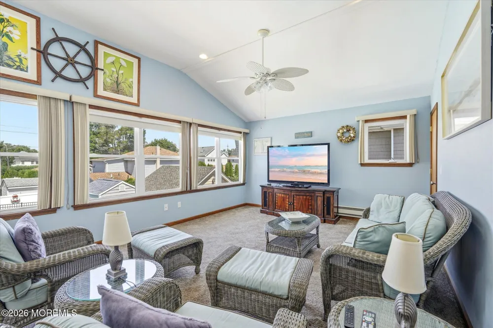 1709 Beverly Avenue Spring Lake Heights, NJ 07762