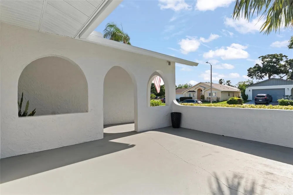1128 FORBES TRACE Tarpon Springs, FL 34689