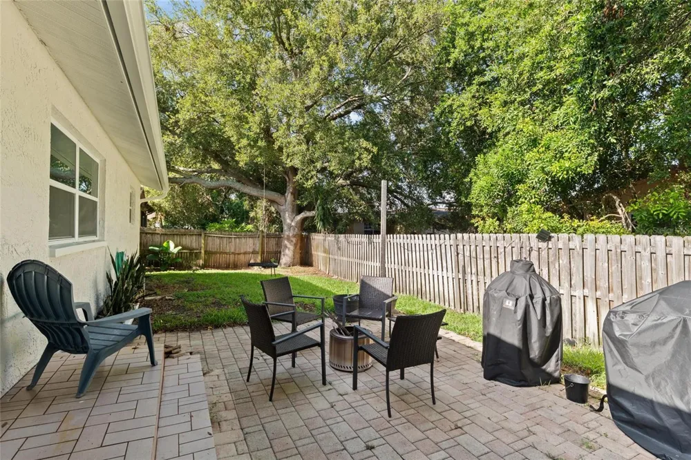 1128 FORBES TRACE Tarpon Springs, FL 34689