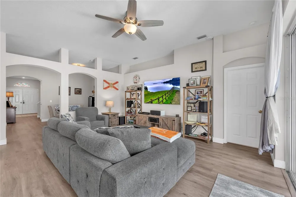 4306 ORANGE RIDGE COURT Valrico, FL 33596