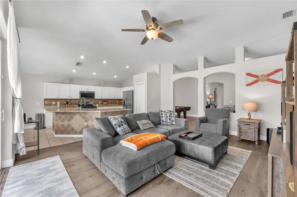 4306 ORANGE RIDGE COURT Valrico, FL 33596