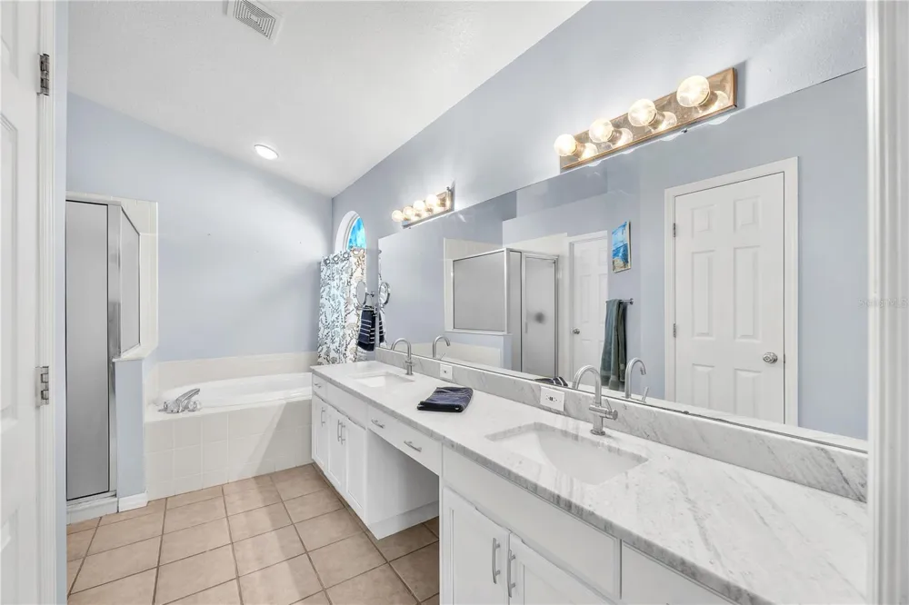 4306 ORANGE RIDGE COURT Valrico, FL 33596