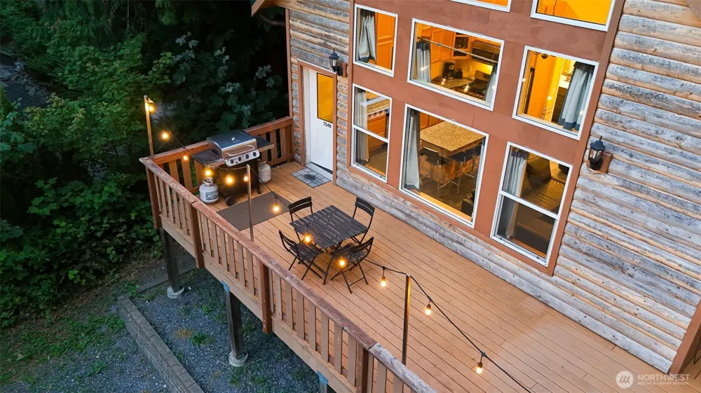 7548 Olsen Drive Glacier, WA 98244