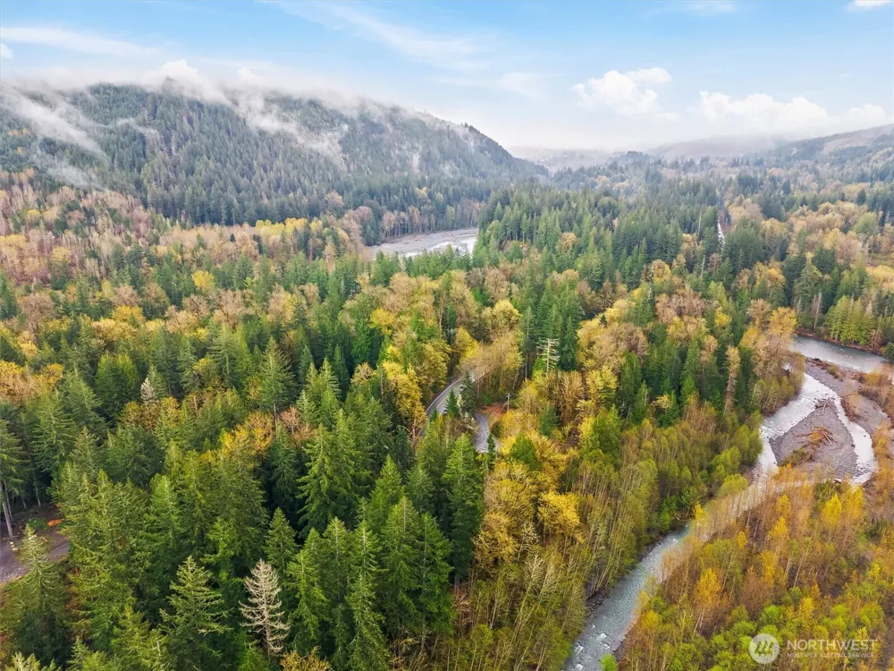 7548 Olsen Drive Glacier, WA 98244