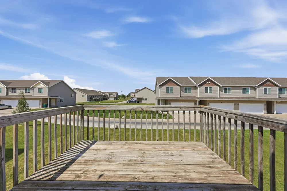 1224 S Beach Way West Fargo, ND 58078