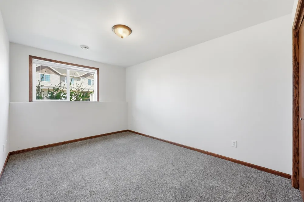 1224 S Beach Way West Fargo, ND 58078