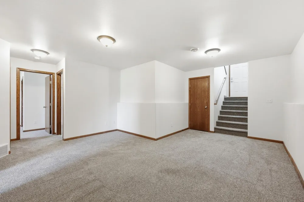 1224 S Beach Way West Fargo, ND 58078