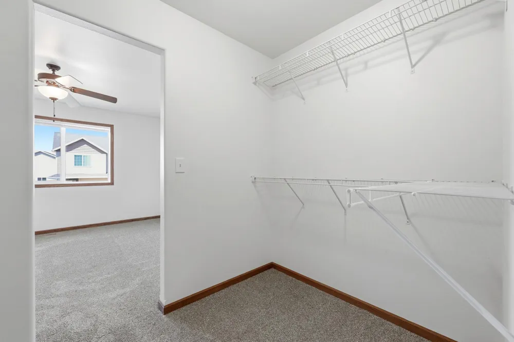 1224 S Beach Way West Fargo, ND 58078