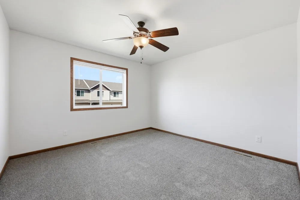 1224 S Beach Way West Fargo, ND 58078