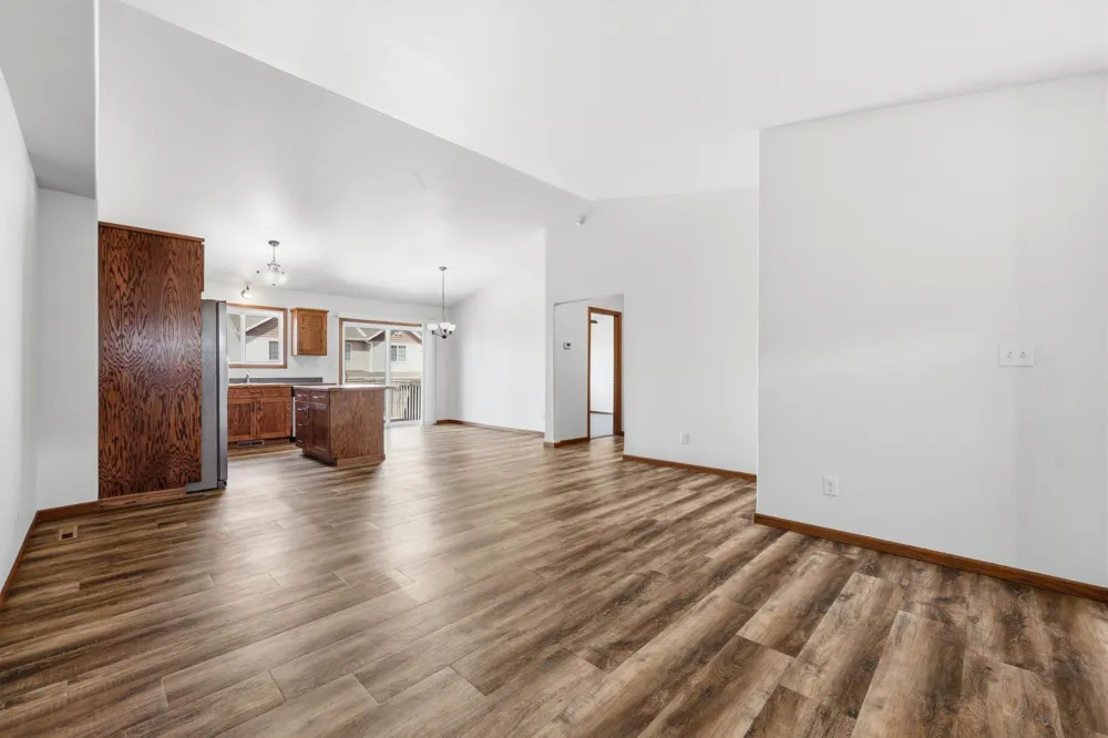 1224 S Beach Way West Fargo, ND 58078