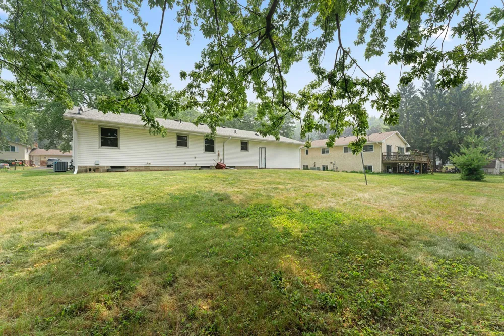 8053 Cloman Avenue Inver Grove Heights, MN 55076