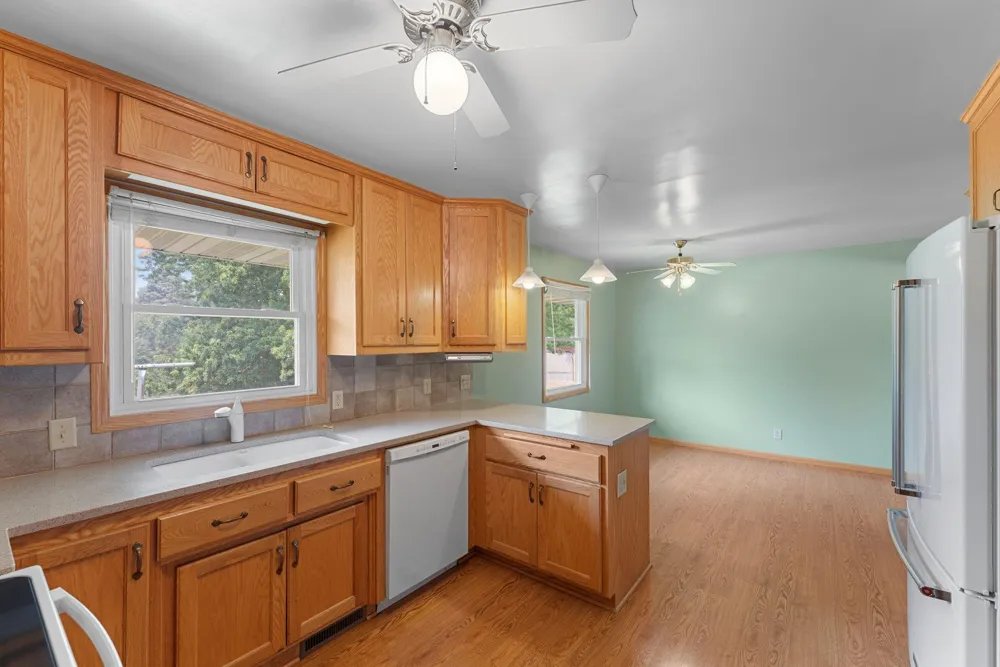 8053 Cloman Avenue Inver Grove Heights, MN 55076