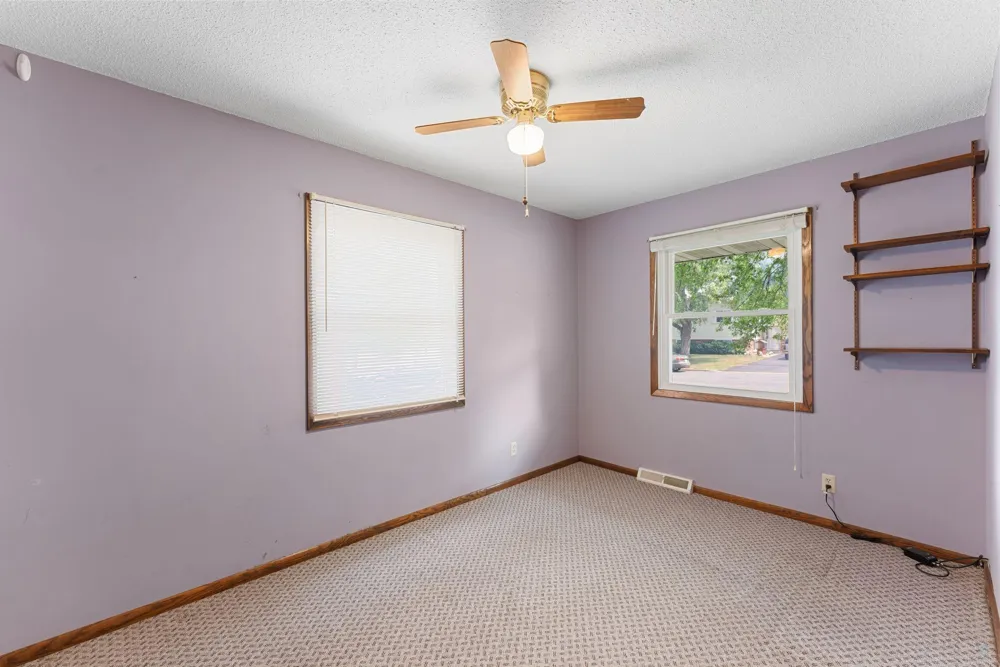 8053 Cloman Avenue Inver Grove Heights, MN 55076