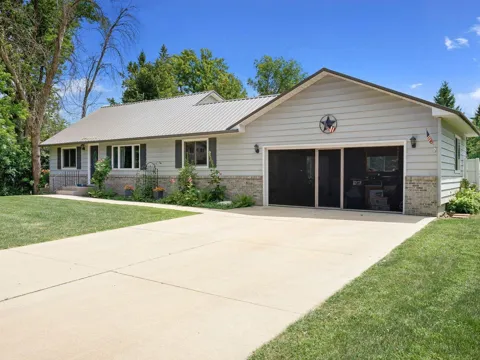 1429 Rice Lake Street