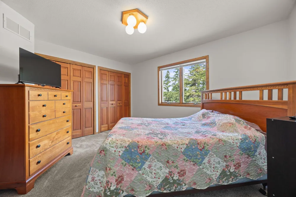 1450 Jefferson Street SE Hutchinson, MN 55350