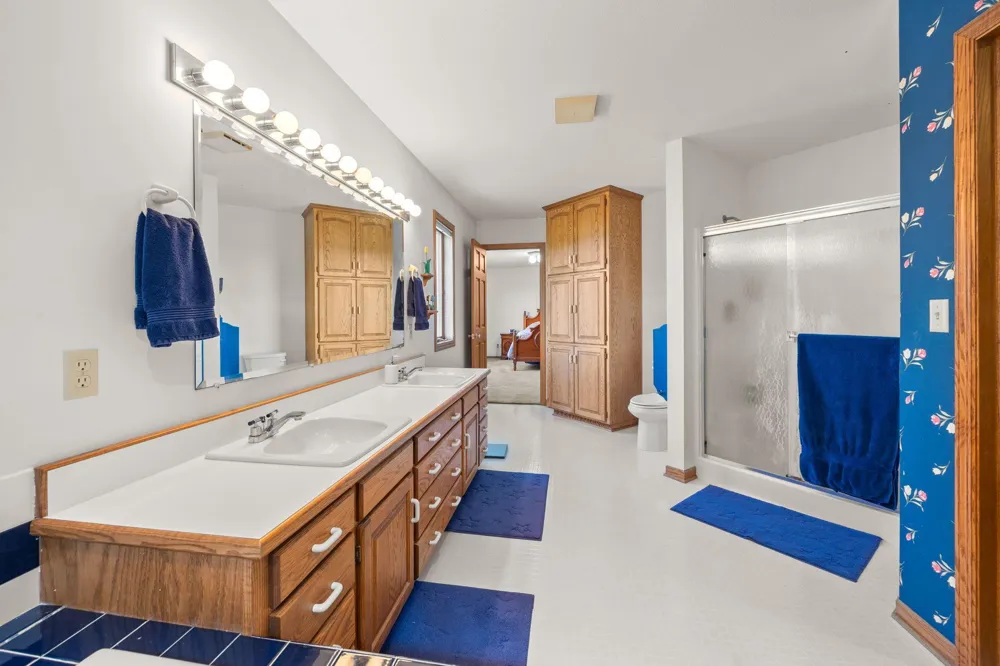 1450 Jefferson Street SE Hutchinson, MN 55350