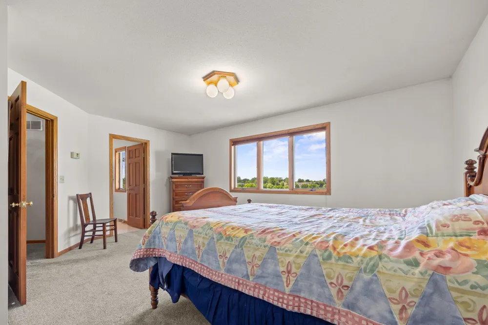 1450 Jefferson Street SE Hutchinson, MN 55350