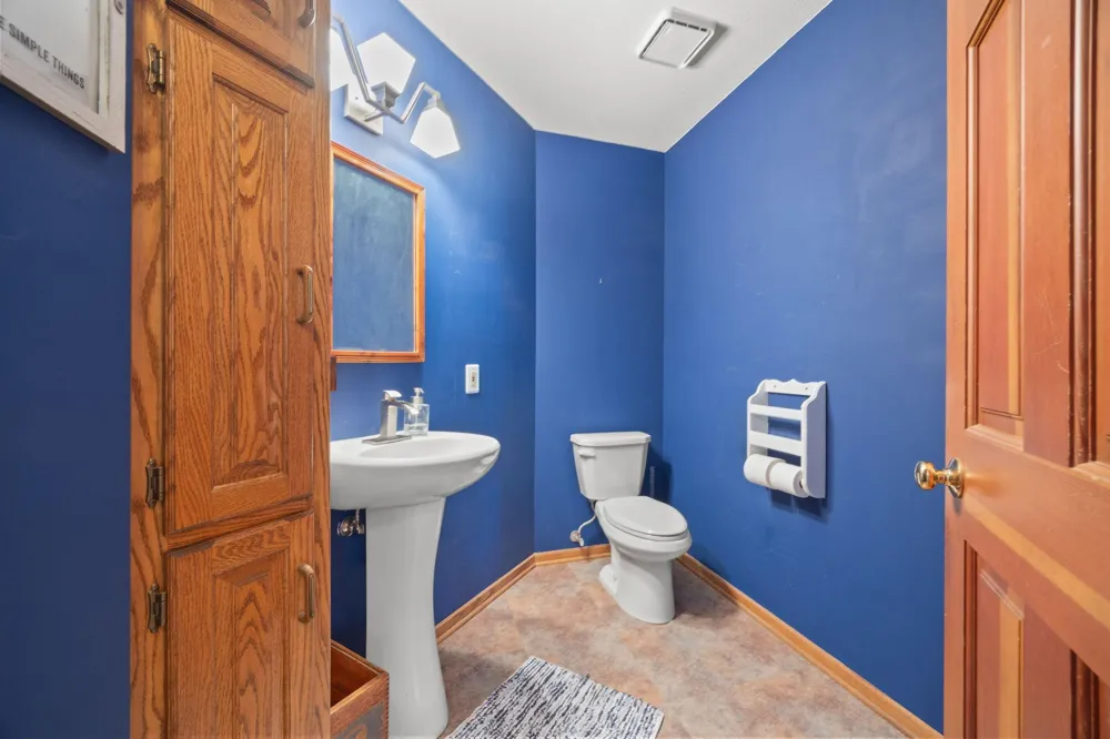 1450 Jefferson Street SE Hutchinson, MN 55350