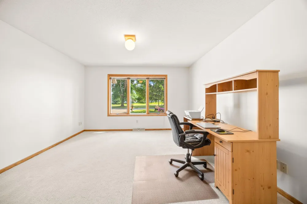1450 Jefferson Street SE Hutchinson, MN 55350