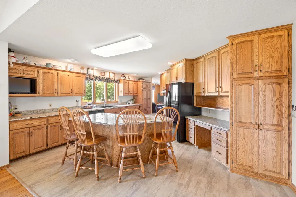 1450 Jefferson Street SE Hutchinson, MN 55350