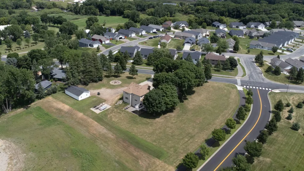 1450 Jefferson Street SE Hutchinson, MN 55350