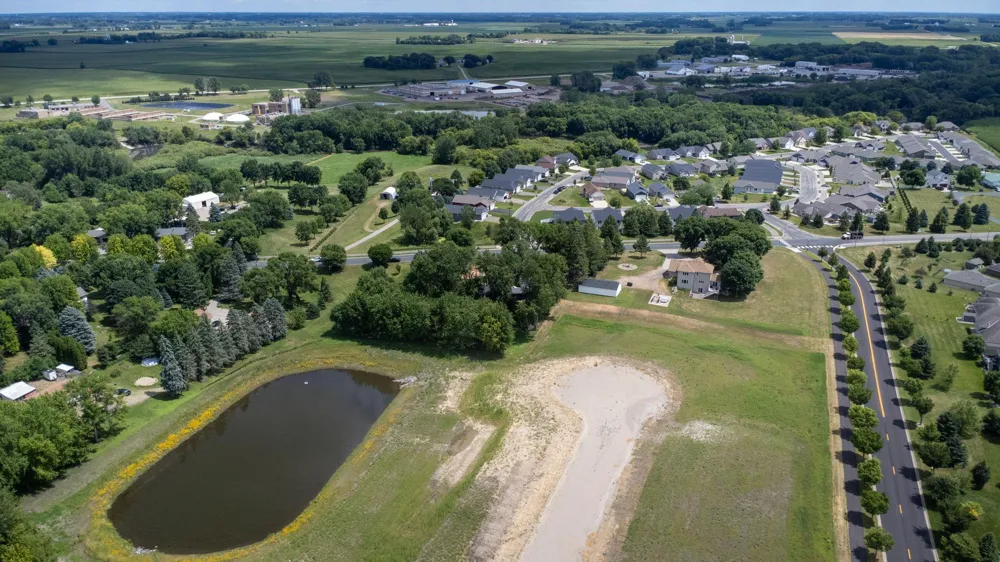 1450 Jefferson Street SE Hutchinson, MN 55350