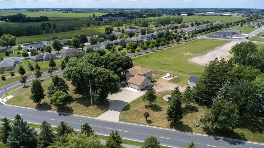 1450 Jefferson Street SE Hutchinson, MN 55350