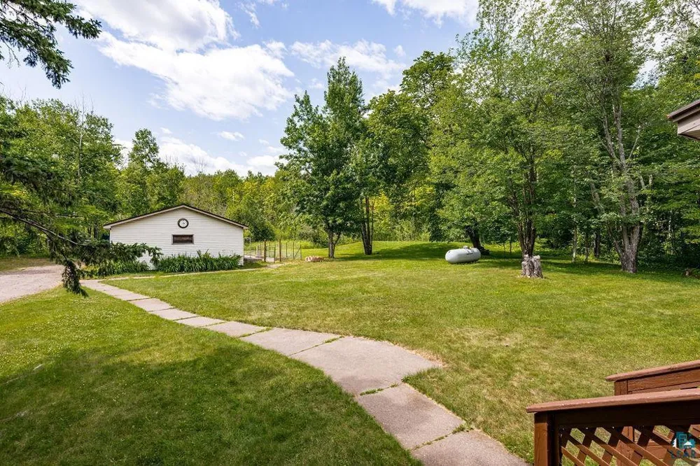 5025 Reid Road Duluth, MN 55803