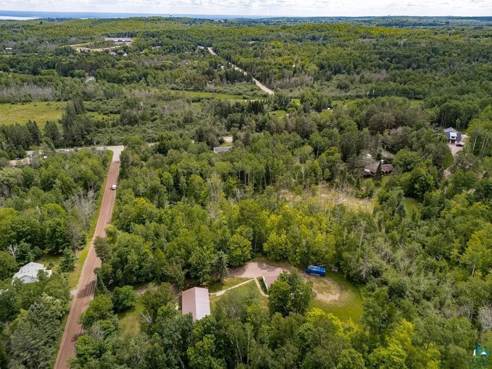 5025 Reid Road Duluth, MN 55803