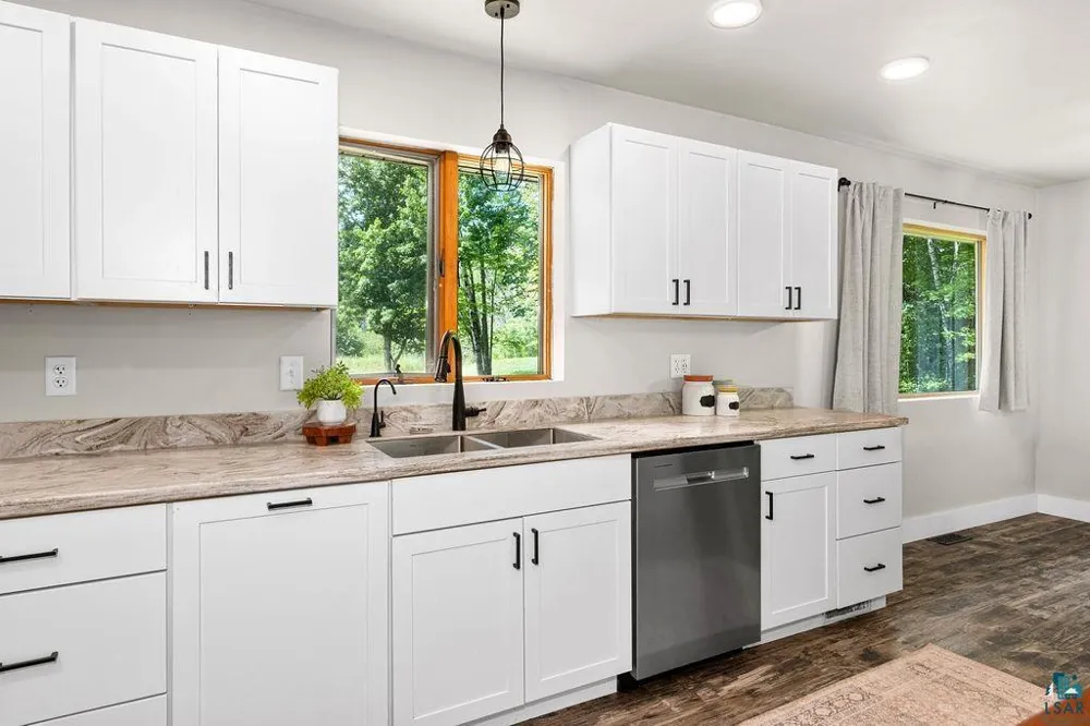 5025 Reid Road Duluth, MN 55803