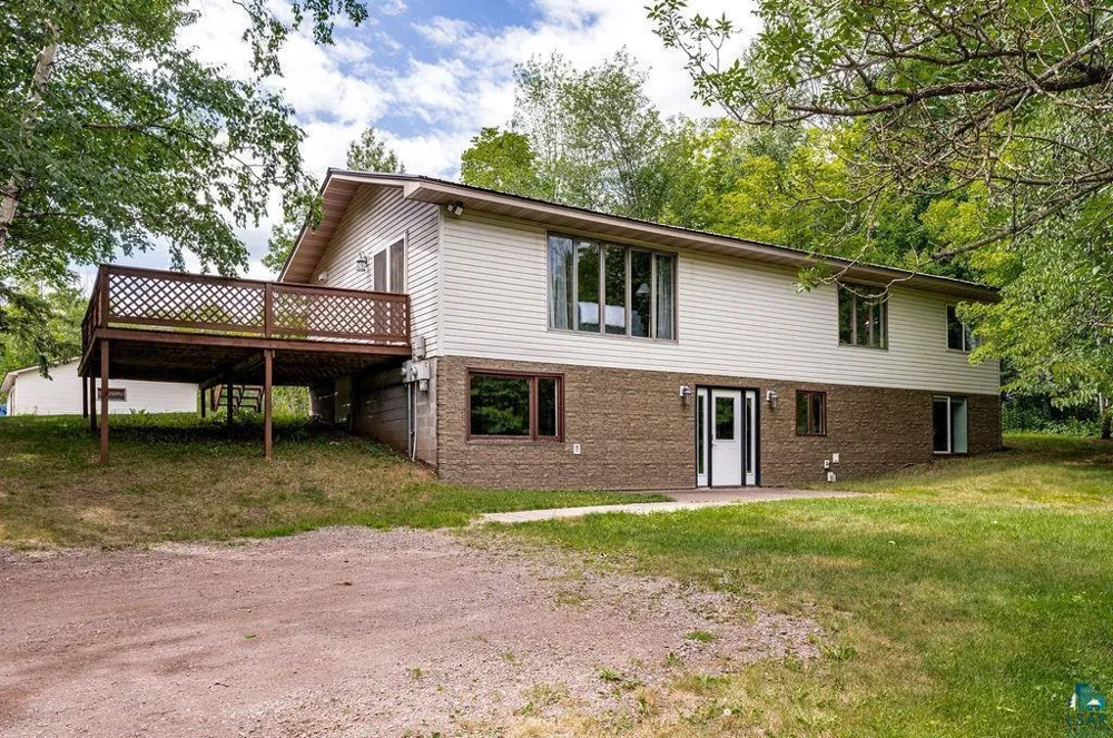 5025 Reid Road Duluth, MN 55803