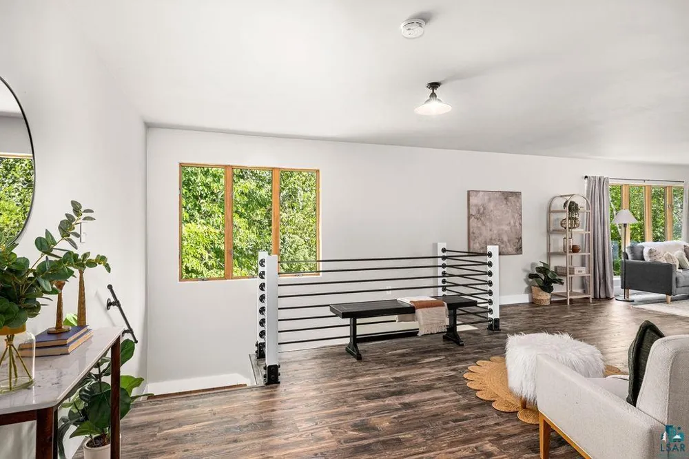 5025 Reid Road Duluth, MN 55803