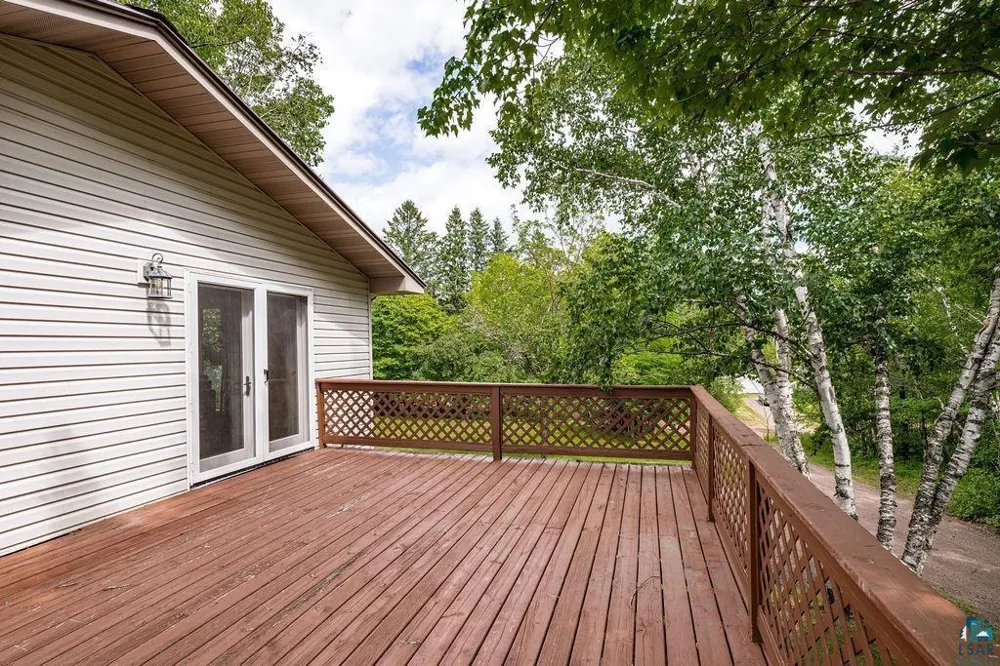 5025 Reid Road Duluth, MN 55803