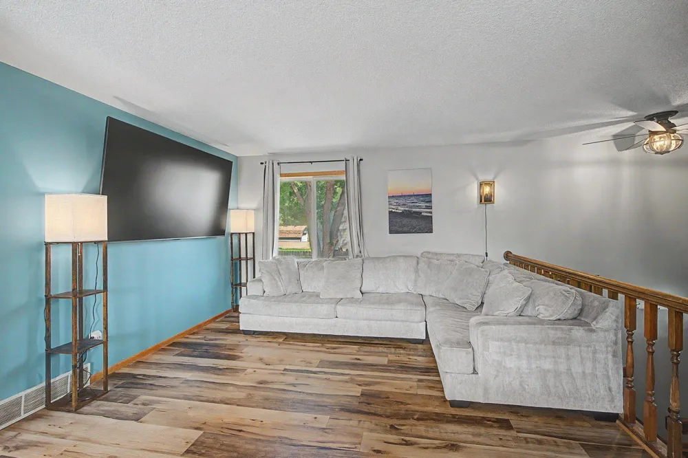 6124 114th Place Champlin, MN 55316