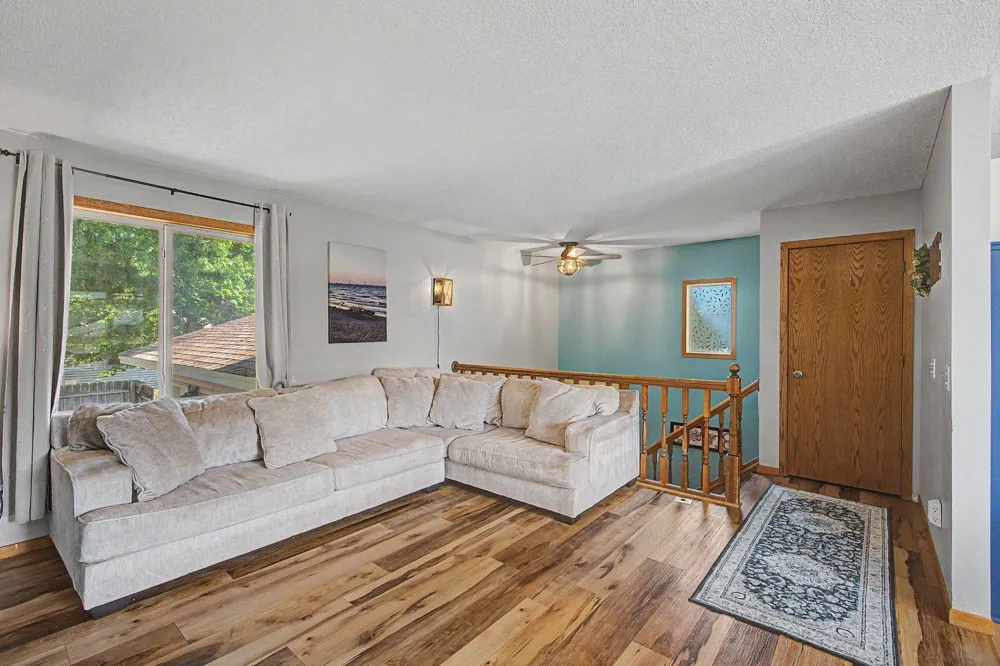 6124 114th Place Champlin, MN 55316