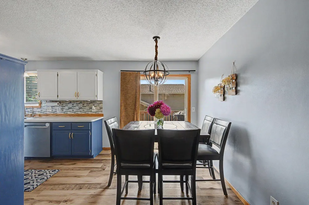 6124 114th Place Champlin, MN 55316