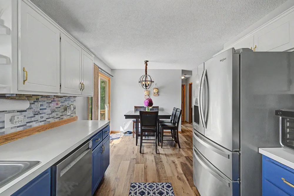 6124 114th Place Champlin, MN 55316