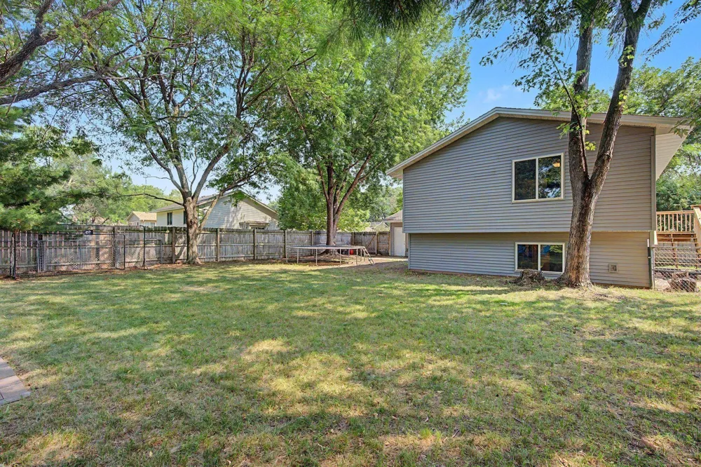 6124 114th Place Champlin, MN 55316